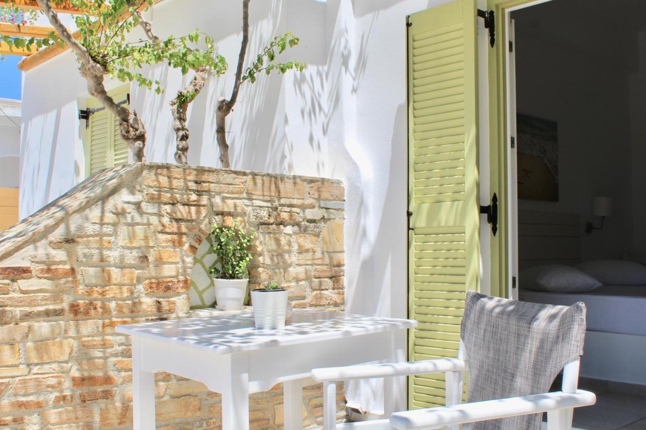 Aegeo Inn Antiparos ciudad Exterior foto
